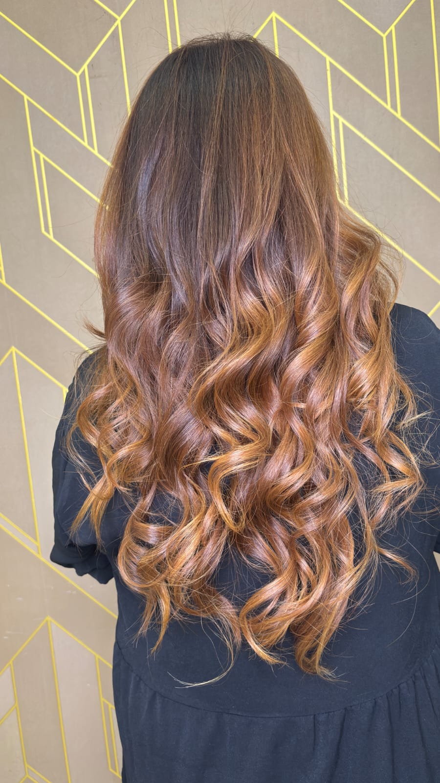 About Lorange Salon